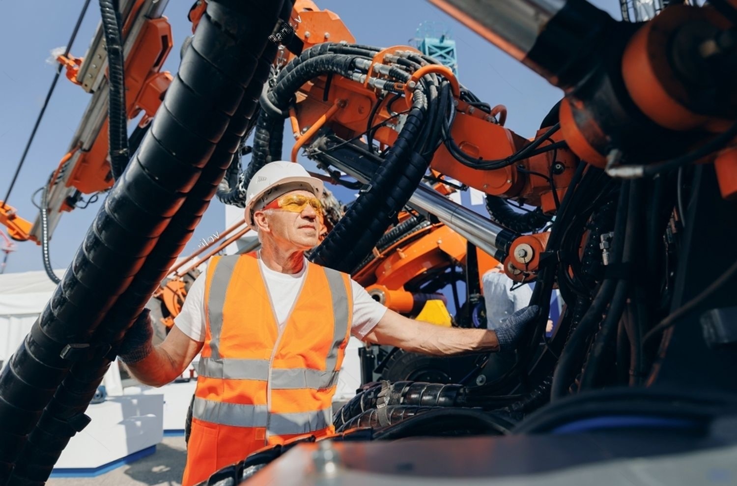 Obras de Ingeniería Civil y Construcción Pesada